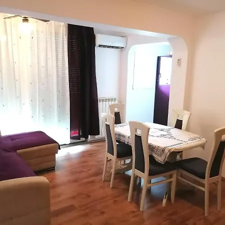 Apartma Poletje *
